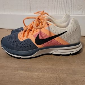 Nike pegasus 30 sneakers